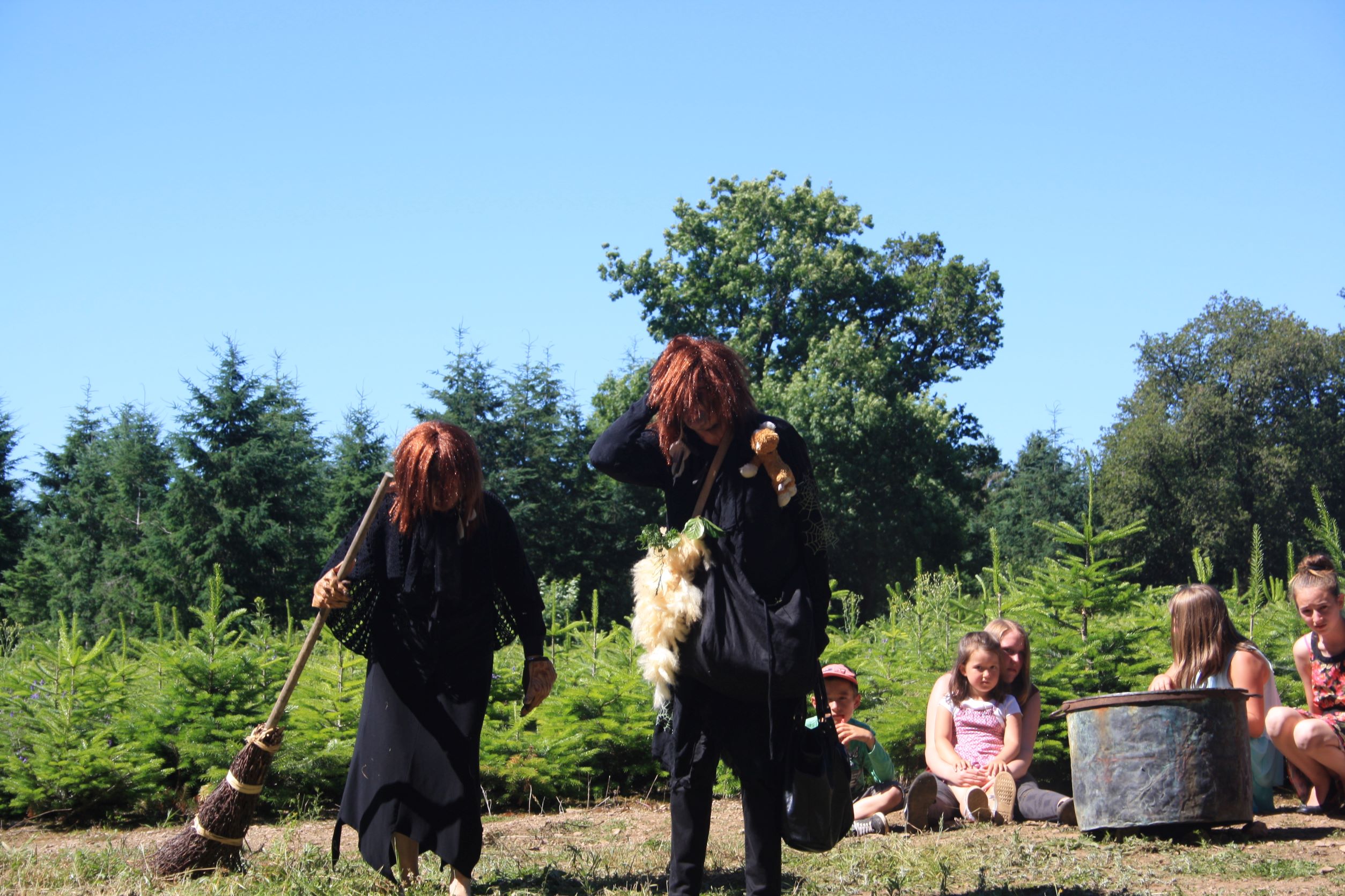 Scénette durant la journée des Voies Antiques en Fête.